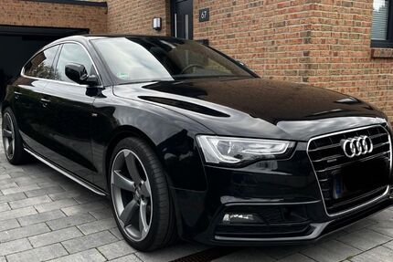 Audi A5 214.000 km 12.850 € Bremen 28357