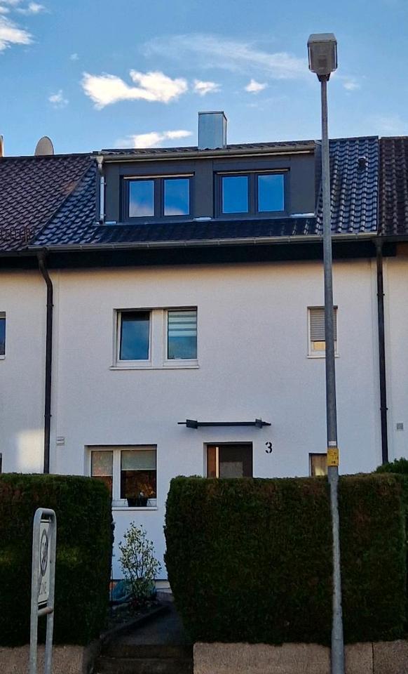 Provisionsfrei-Charmantes, modernisiertes Reihenhaus Weststadt GD zimmer