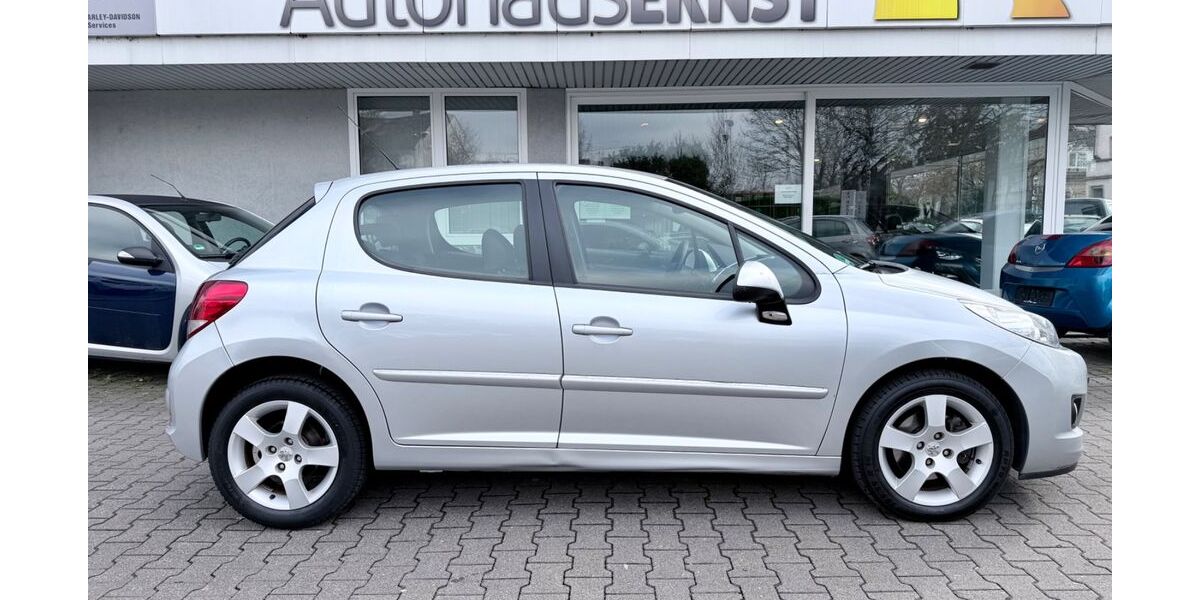 Peugeot 207 65.000 km 4.999 &euro; Mainz-Kastel 55252