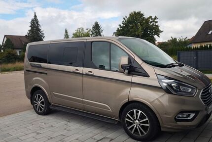 Ford Tourneo Custom 102.000 km 32.800 € Dentlein 91599