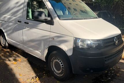 VW T5 Transporter 280.000 km 2.950 € Berlin 12045