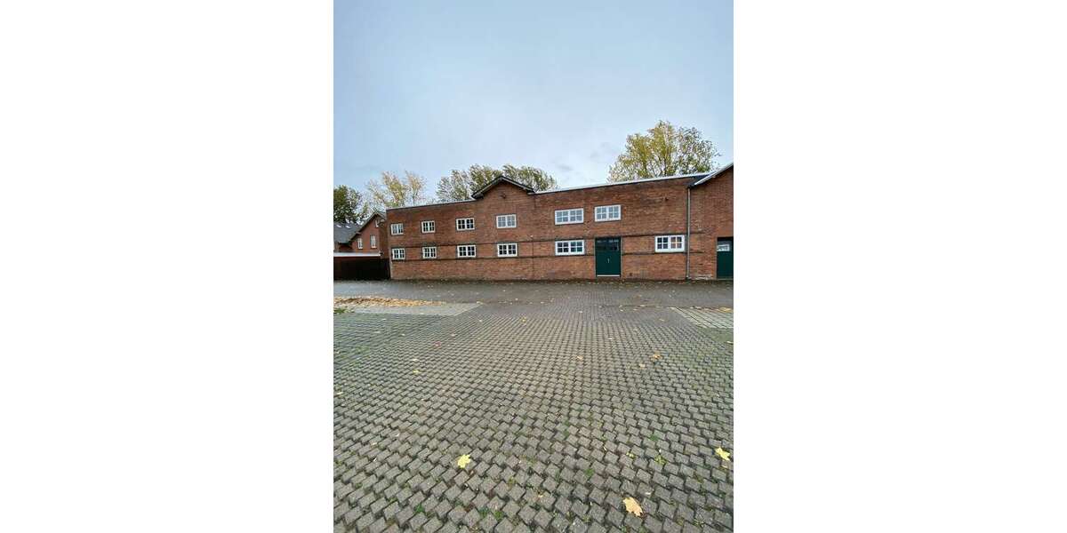 Etagenwohnung Delmenhorst Mitte - 4 Zimmer, 160 m&sup2;, 120.000&euro; | Angebot:7092269