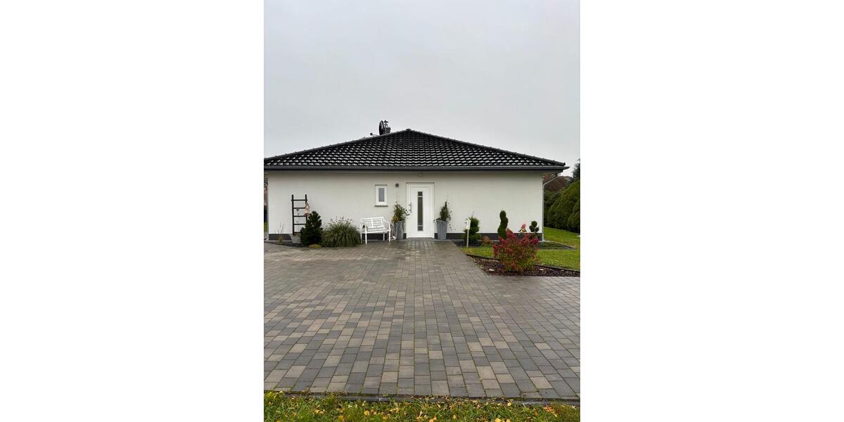 Bungalow Grimmen - 4 Zimmer, 108 m&sup2;, 395.000&euro; | Angebot:23374775