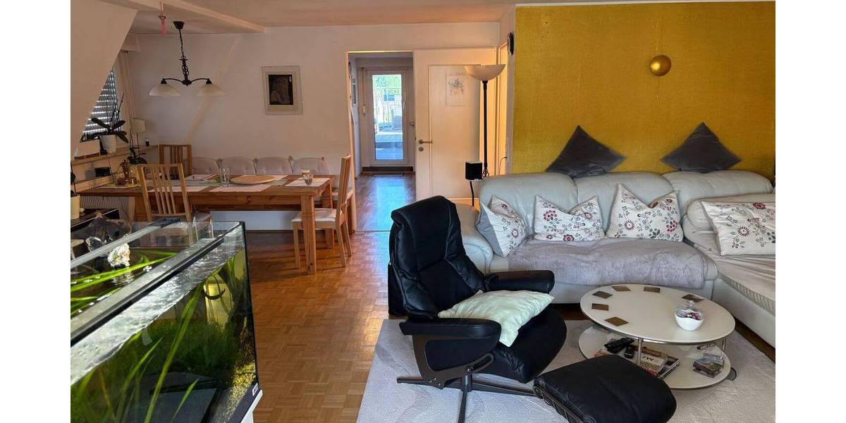 Etagenwohnung Rückersdorf - 5 Zimmer, 110 m&sup2;, 850&euro; | Angebot:26797356