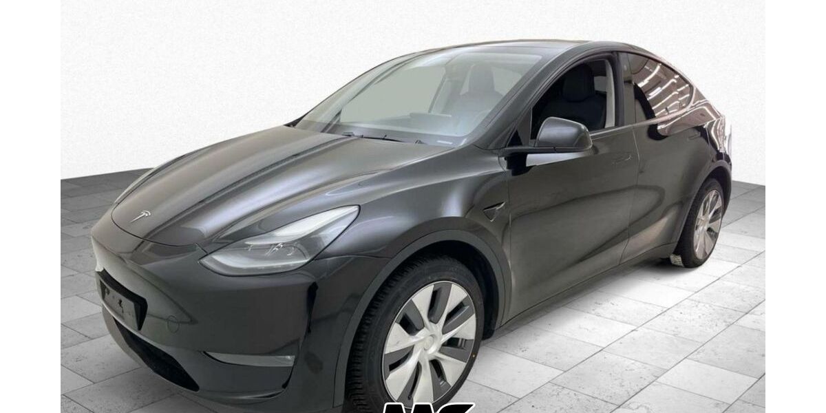 Tesla Model Y 33.858 km 35.450 &euro; Steinbach-Hallenberg OT Herges-Hallenberg 98587