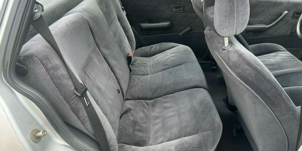 Opel Kadett E Beauty Lim. SEDAN GSD AUTOM- SERVO 74.000 km 6.950 &euro; Hannover 30179