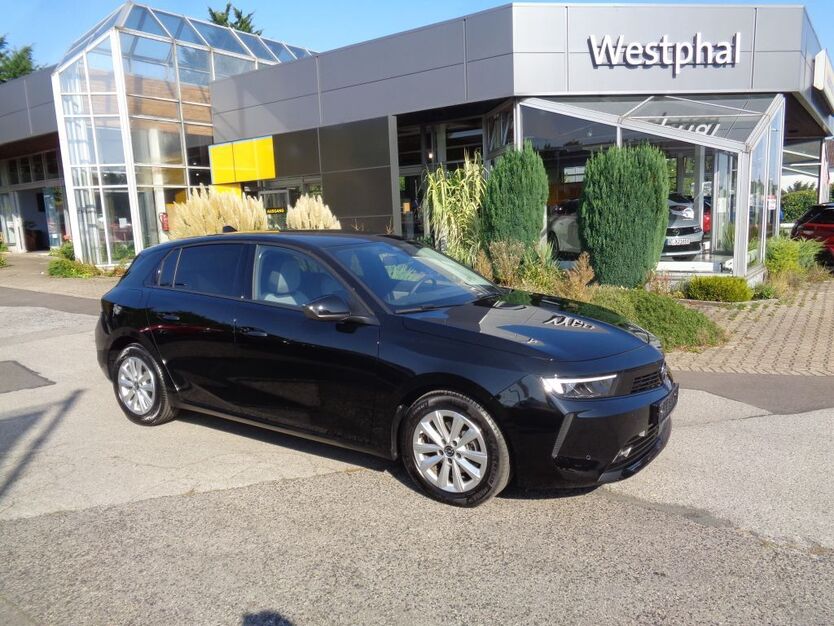 Opel Astra 4.556 km 21.990 € Eschweiler 52249