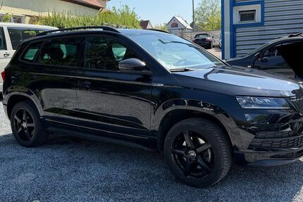Skoda Karoq 75.000 km 19.999 &euro; Detmold 32758