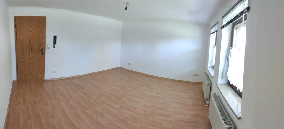 Etagenwohnung Volkach - 1 Zimmer, 35 m&sup2;, 300&euro; | Angebot:26395887