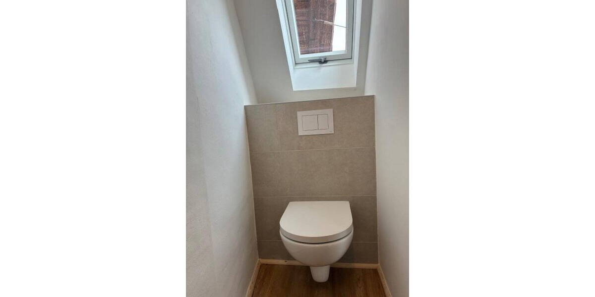 Etagenwohnung Seesen Kirchberg - 3 Zimmer, 129 m&sup2;, 895&euro; | Angebot:26344022