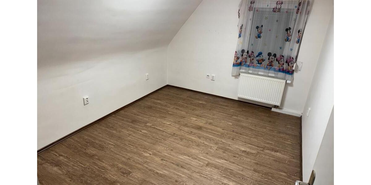 Mehrfamilienhaus, Wohnhaus Künzelsau - 9 Zimmer, 200 m&sup2;, 259.000&euro; | Angebot:26185425