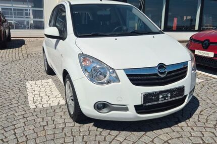 Opel Agila