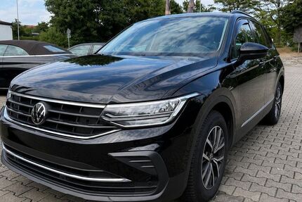 VW Tiguan 145.901 km 17.800 &euro; Ahaus 48683