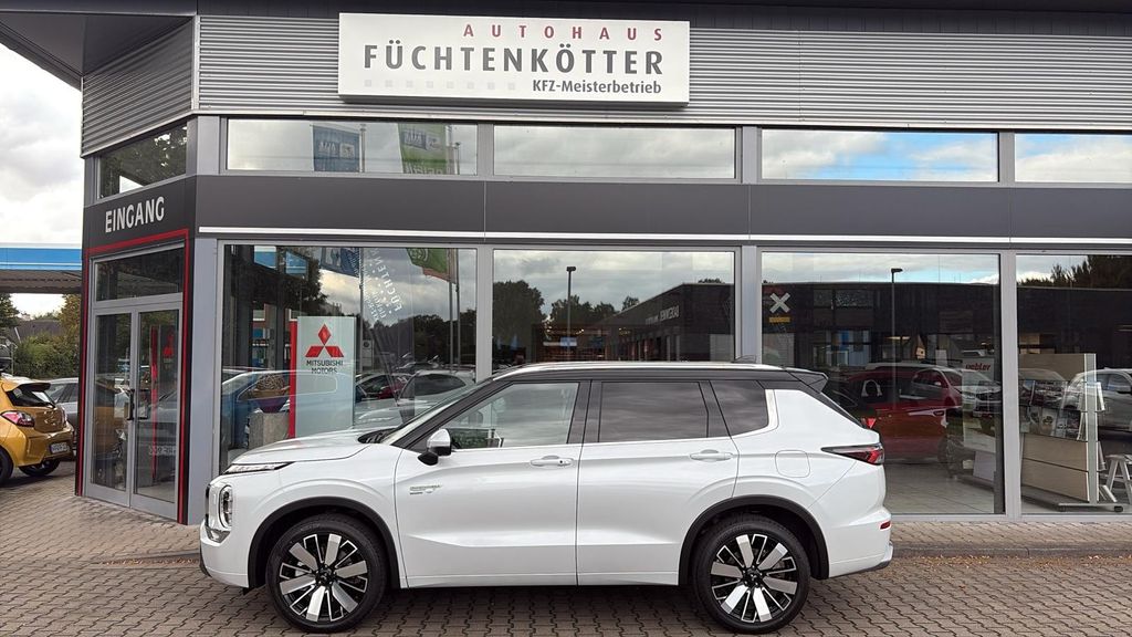 Mitsubishi Outlander 7.500 km 52.450 &euro; Warendorf 48231
