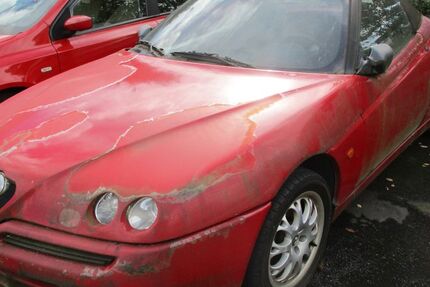 Alfa Romeo Spider 146.000 km 700 &euro; Dietzenbach 63128