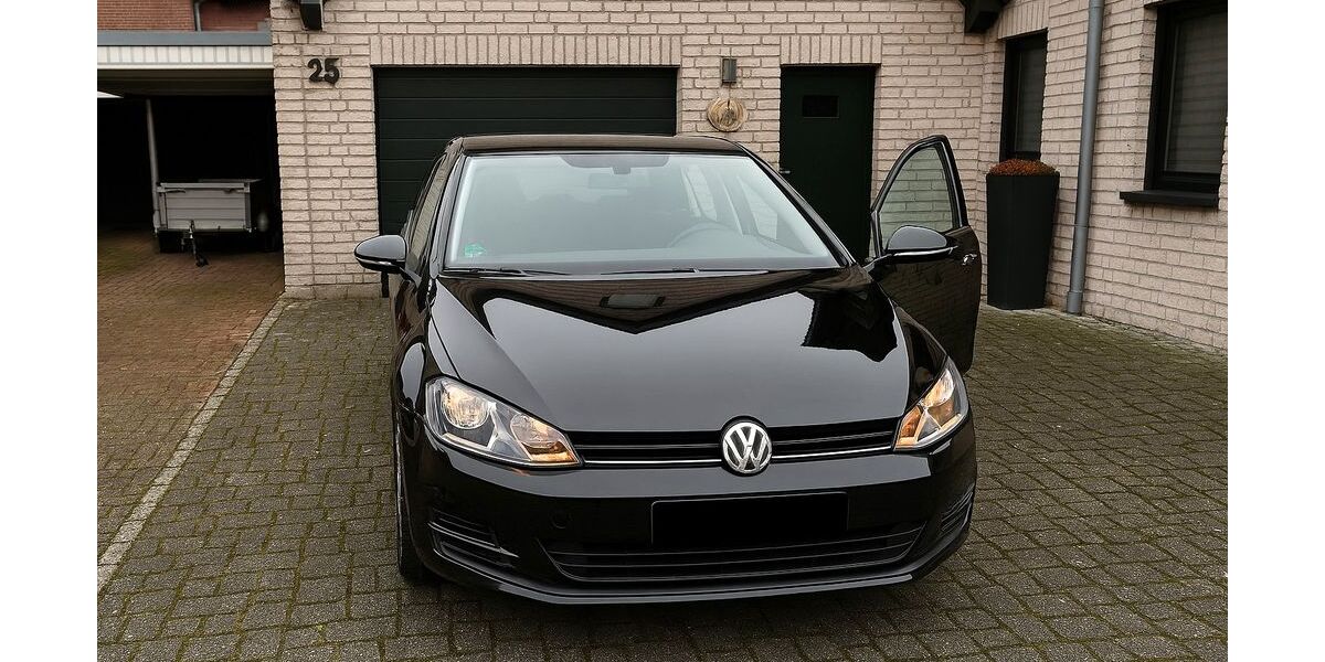 VW Golf 175.000 km 7.950 &euro; Gronau 48599