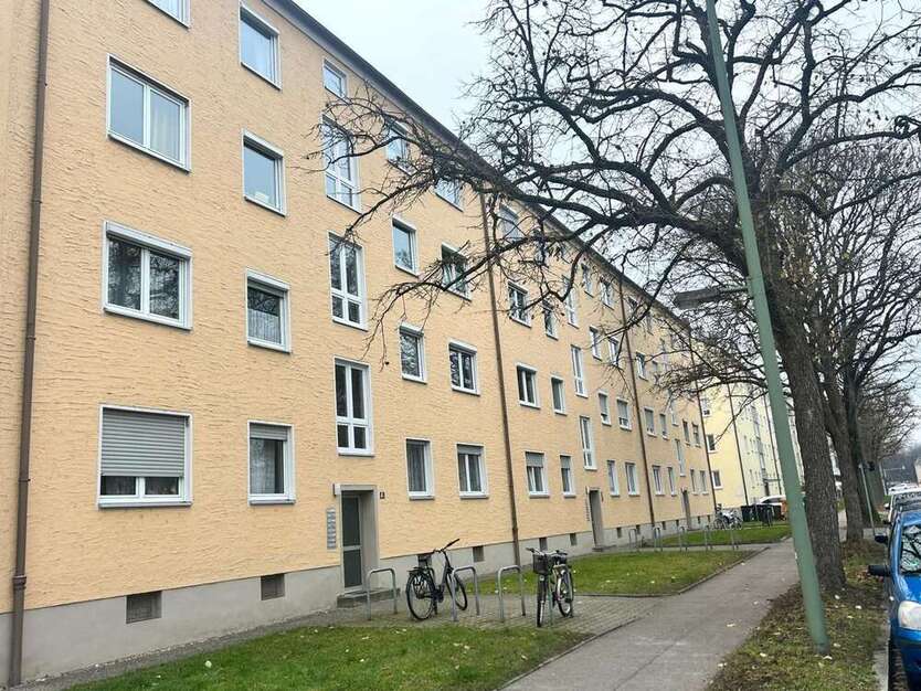Wohnung zum Kaufen in Augsburg 195.000 € 51.01 m²
