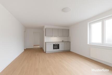 60qm Wohnung Erstbezug nach Kernsanierung. 2 zimmer