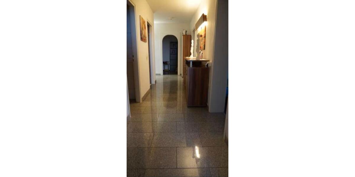Etagenwohnung Reutlingen Orschel-Hagen - 3.5 Zimmer, 98 m&sup2;, 1.150&euro; | Angebot:26615325