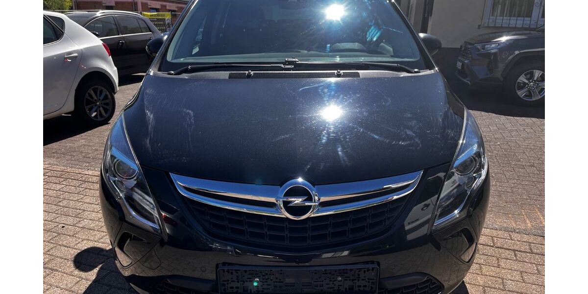 Opel Zafira 107.000 km 8.200 &euro; Lebach 66822