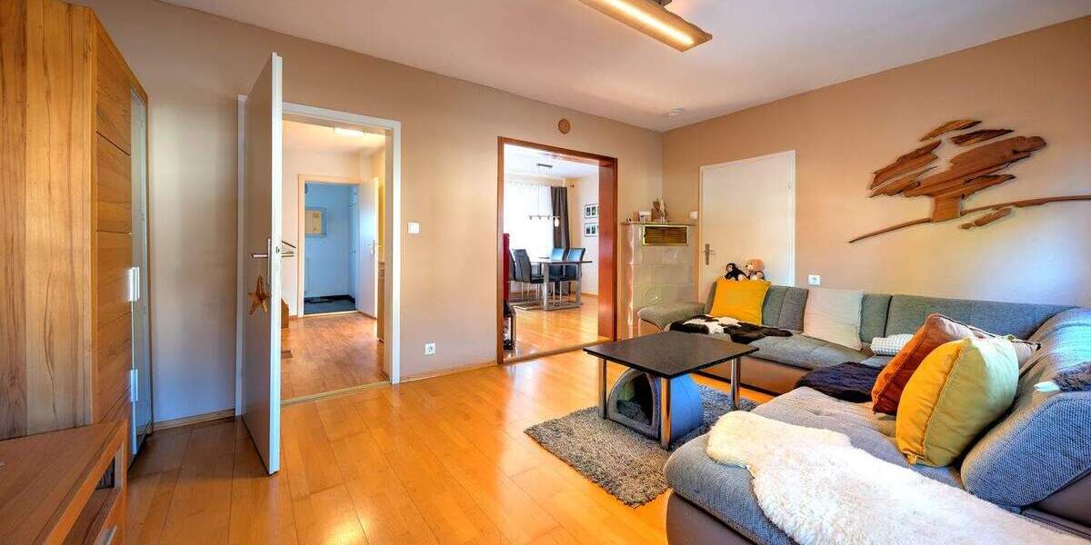 Willkommen im Familienglück - Reihenhaus mit Garten mitten in Darmsheim 5 zimmer