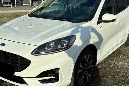 Ford Kuga 63.500 km 20.500 &euro; Frankenberg 09669
