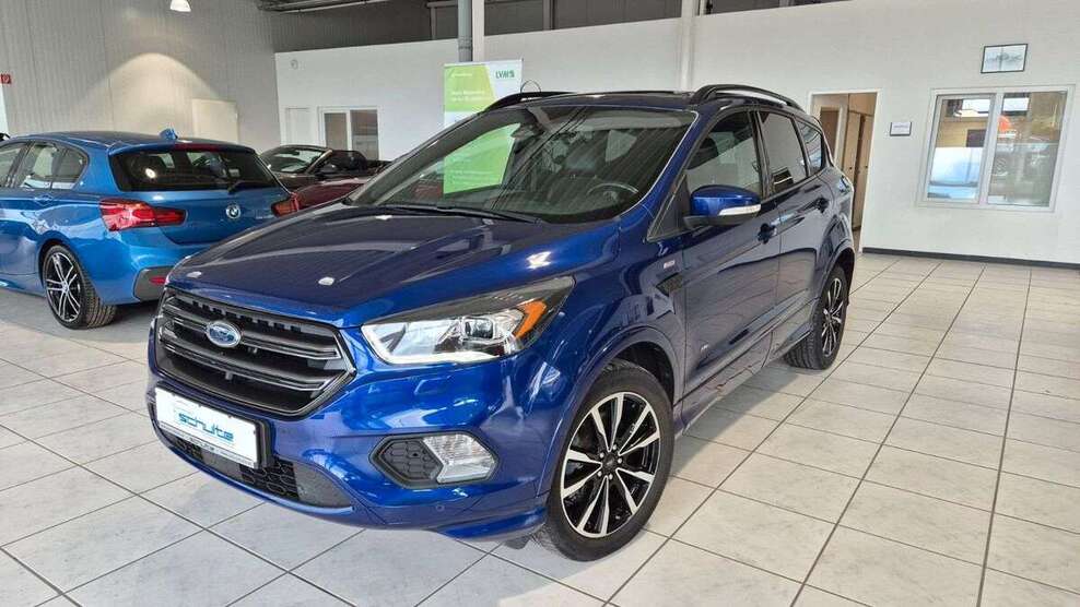 Ford Kuga 77.490 km 15.950 € Arnsberg 59759