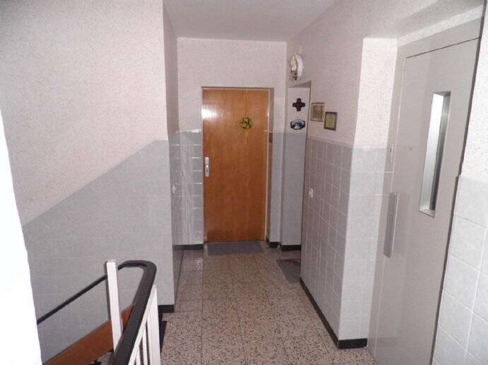 ***Singles oder Senioren aufgepasst***Tolle 2-Zimmer-Wohnung mit Balkon in Quadrath-Ichendorf*** 2 zimmer