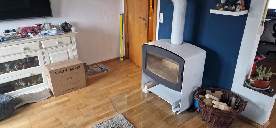 Idyllisches gelegenes Haus mit großem Garten und Kaminofen 8 zimmer