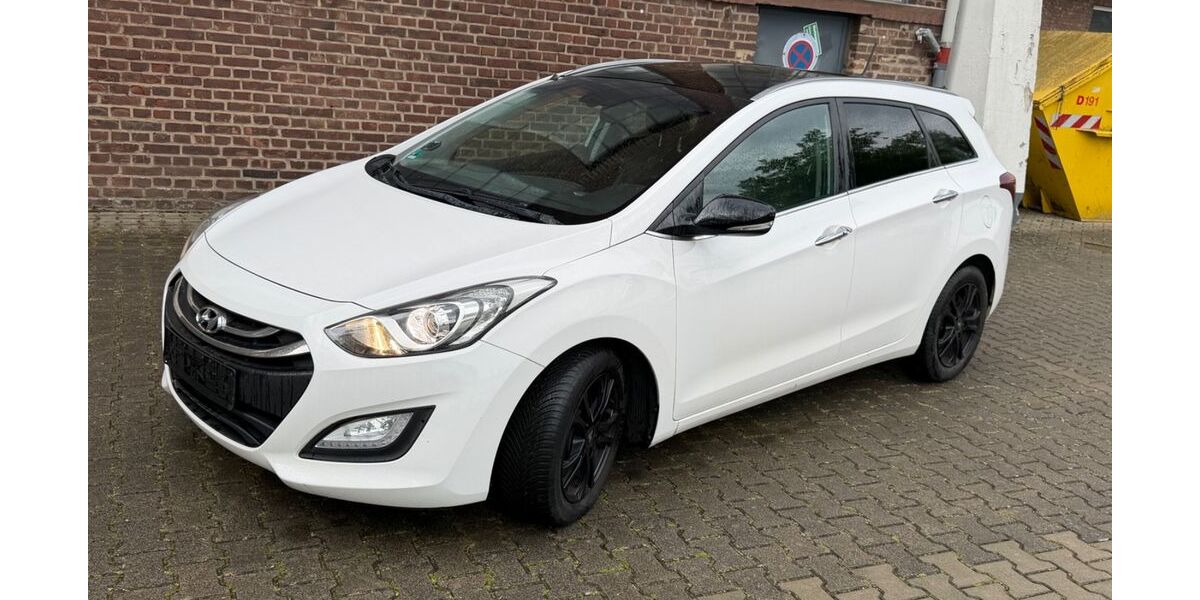 Hyundai i30 304.955 km 3.790 &euro; Köln 51069