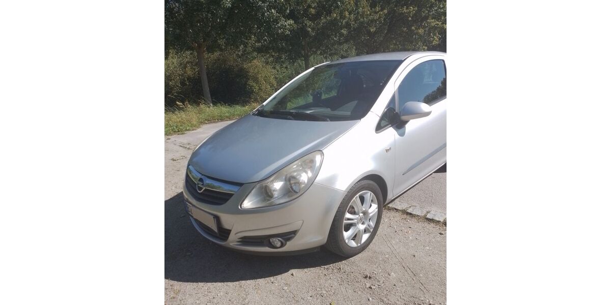 Opel Corsa 93.400 km 2.400 &euro; Bautzen 02625