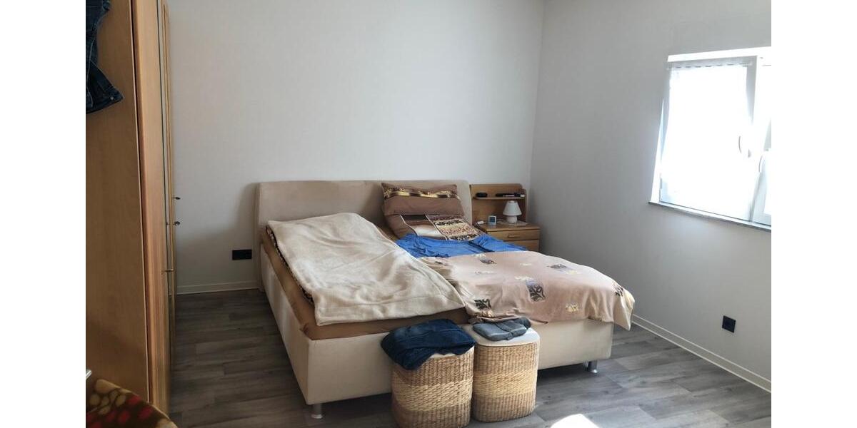 Doppelhaushälfte Mittweida - 4 Zimmer, 132 m&sup2;, 1.000&euro; | Angebot:25931181