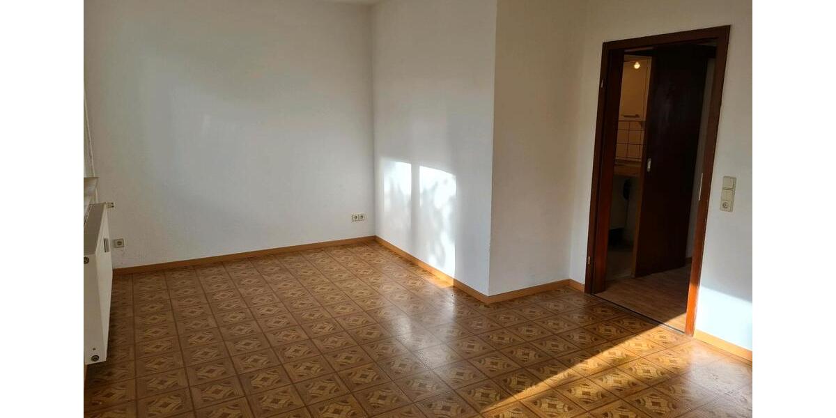 Etagenwohnung Dessau-Roßlau Brambach - 3 Zimmer, 59 m&sup2;, 50.000&euro; | Angebot:26731142