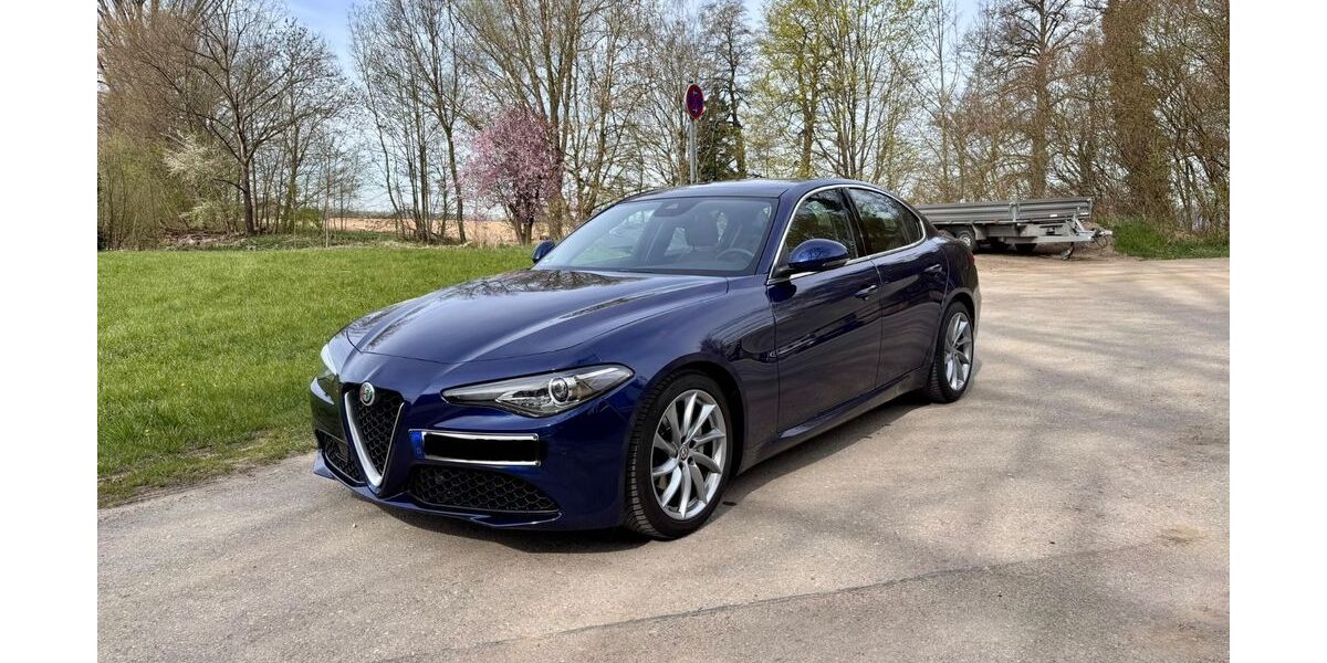 Alfa Romeo Giulia 86.000 km 20.900 &euro; Friedberg 86316