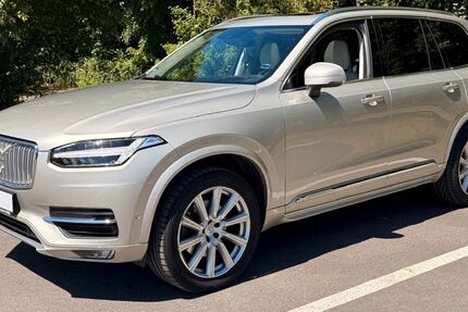 Volvo XC90 108.000 km 29.800 &euro; Leipzig 04103