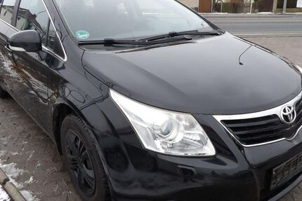 Toyota Avensis 149.000 km 7.999 &euro; Bautzen 02625