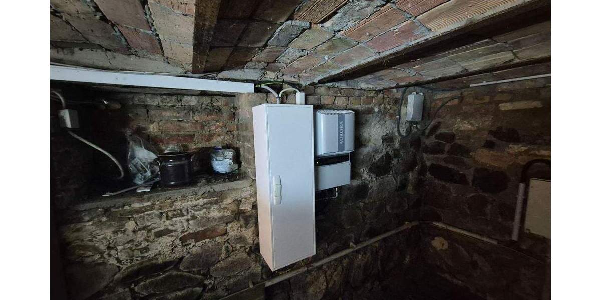 Wohnhaus mit großem Potenzial in Neubrandenburg 4 zimmer