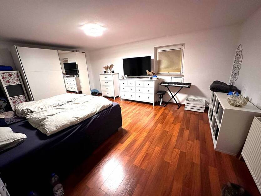Geräumige DREIRAUMWOHNUNG - trotz Innenstadtnähe ruhige Lage 3 zimmer