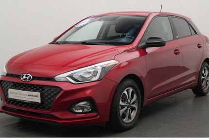 Hyundai i20 23.809 km 12.488 &euro; Leverkusen 51379