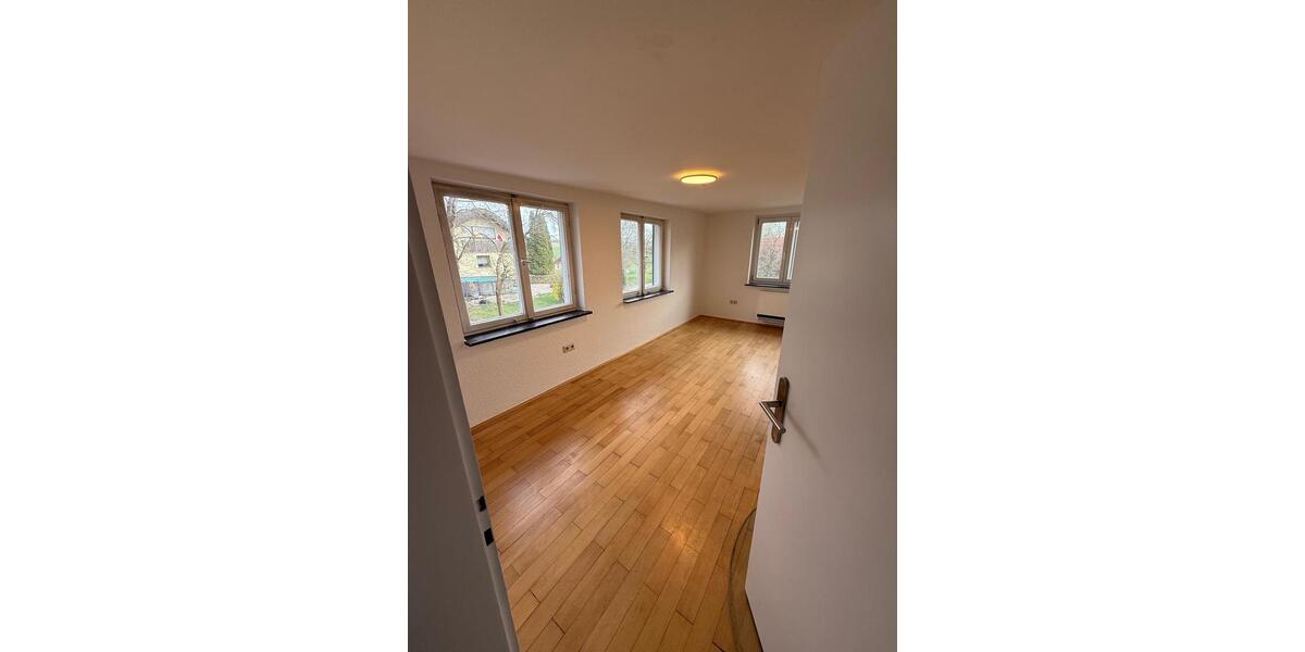 Doppelhaushälfte Schrozberg - 4.5 Zimmer, 100 m&sup2;, 500&euro; | Angebot:26103380