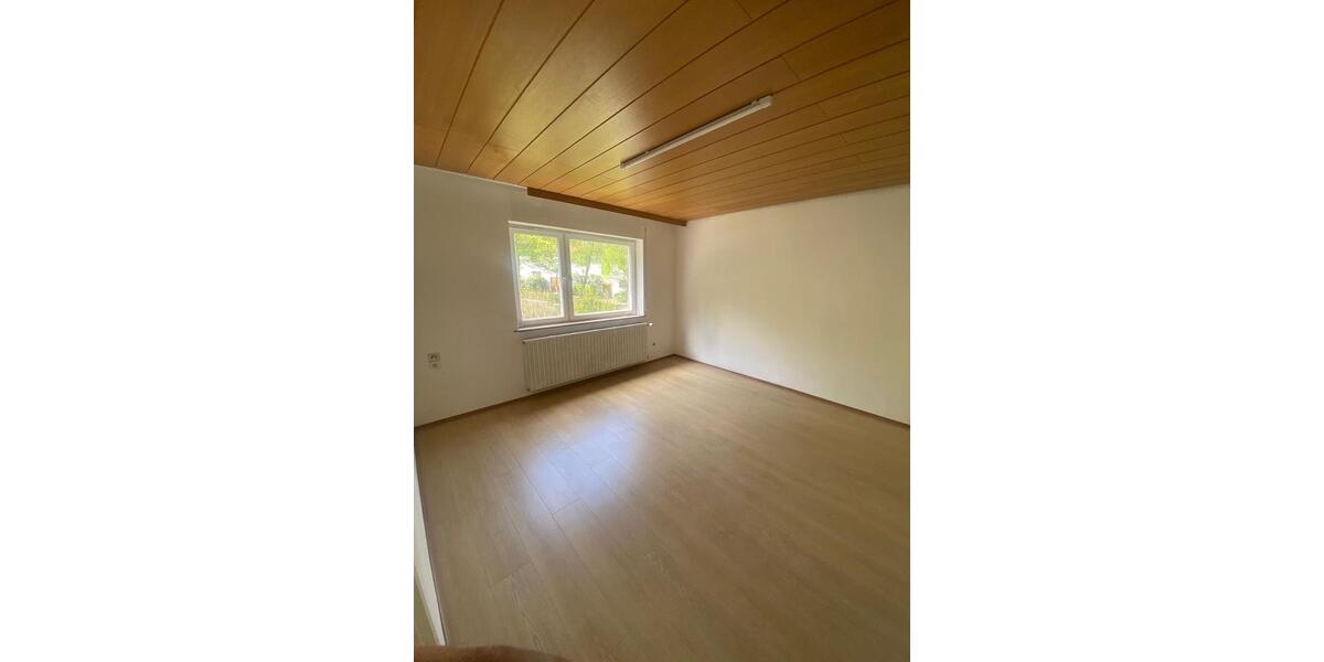 Etagenwohnung Weingarten - 1 Zimmer, 15 m&sup2;, 510&euro; | Angebot:26277860