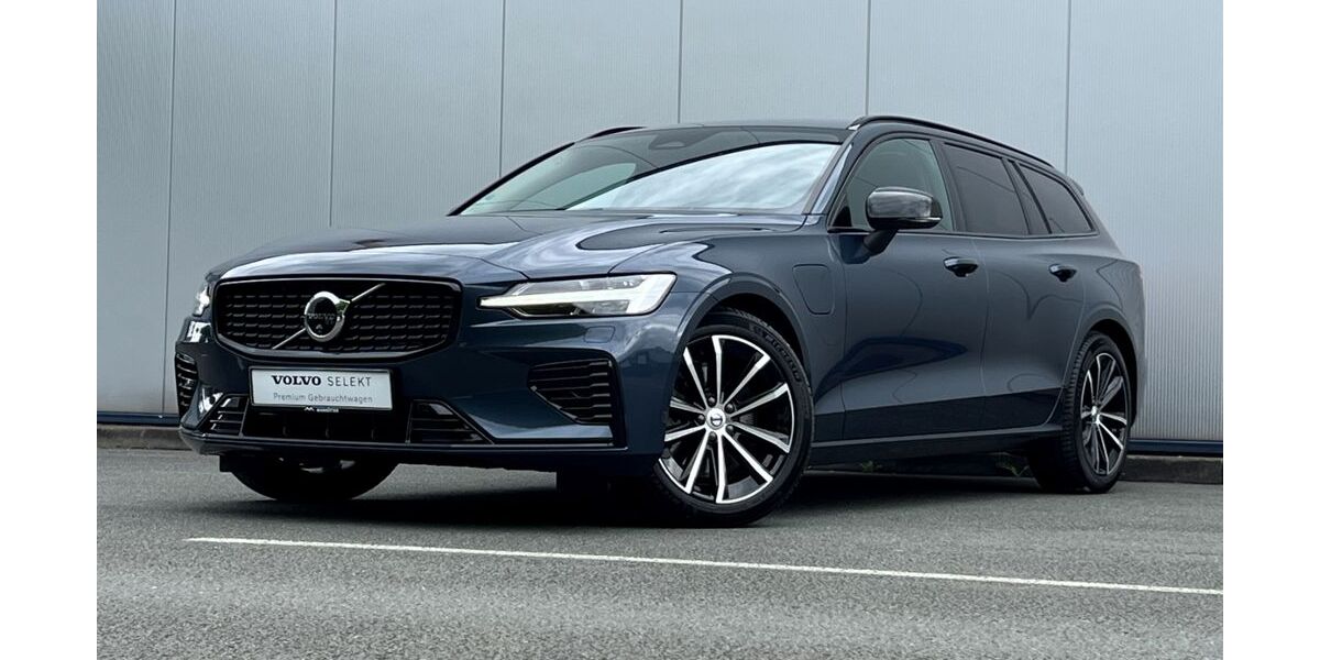 Volvo V60 17.637 km 39.990 &euro; Paderborn 33106
