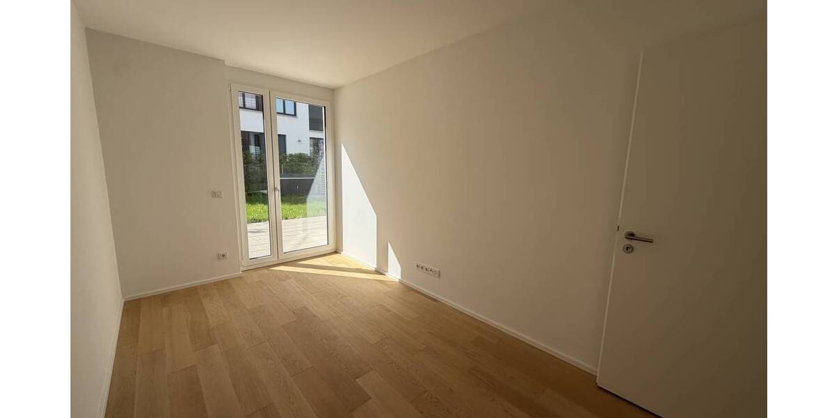 Etagenwohnung Stuttgart / Feuerbach Feuerbach - 3 Zimmer, 80 m&sup2;, 1.900&euro; | Angebot:26376113
