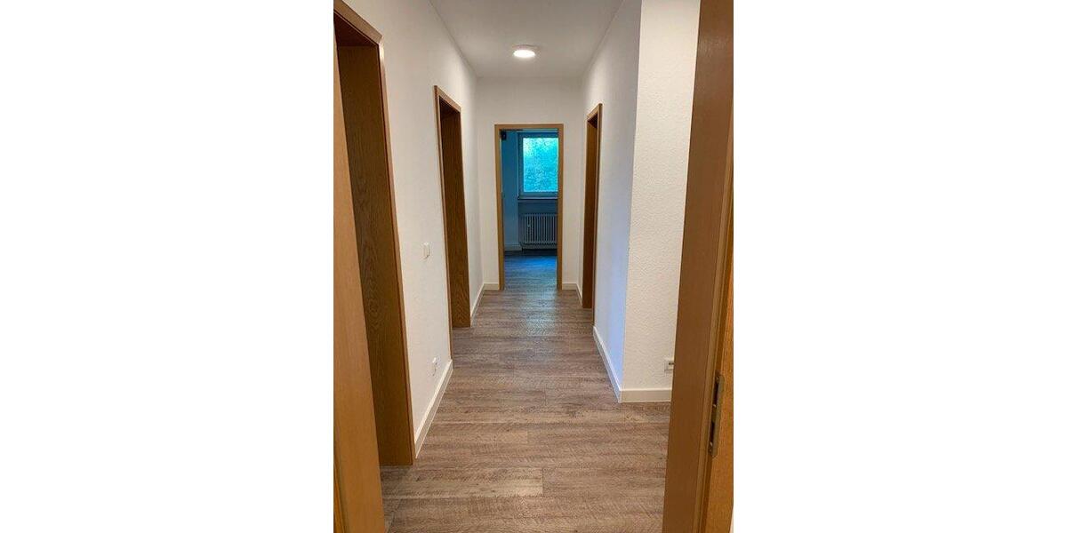 Etagenwohnung Siegen Weidenau - 3 Zimmer, 76 m&sup2;, 191.000&euro; | Angebot:26266041