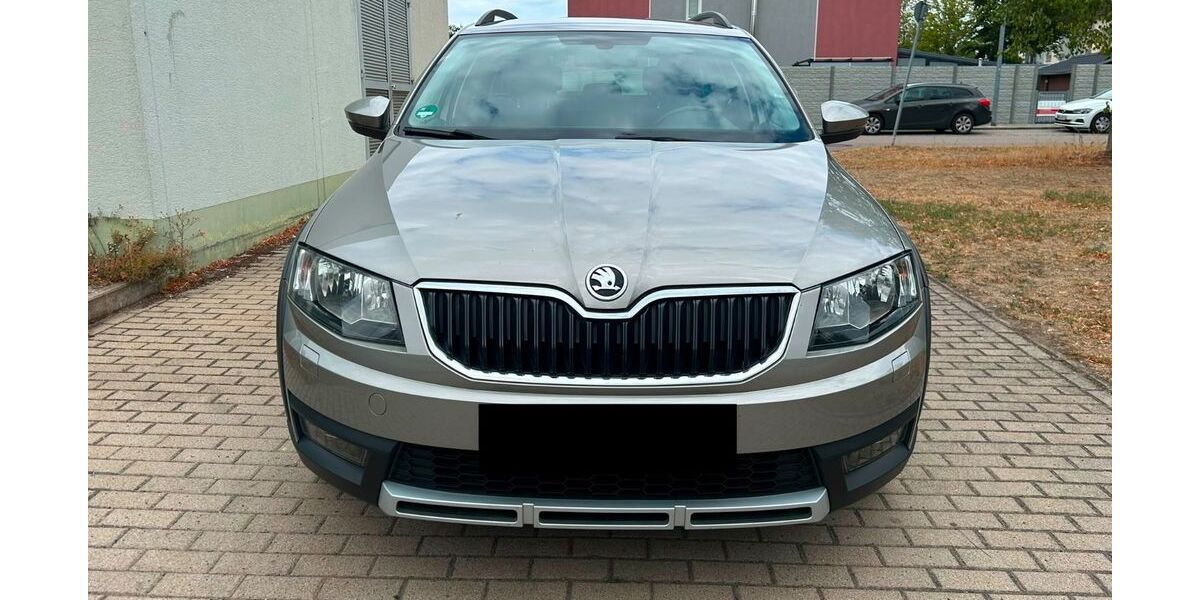 Skoda Octavia 244.000 km 7.900 &euro; Erlangen 91052