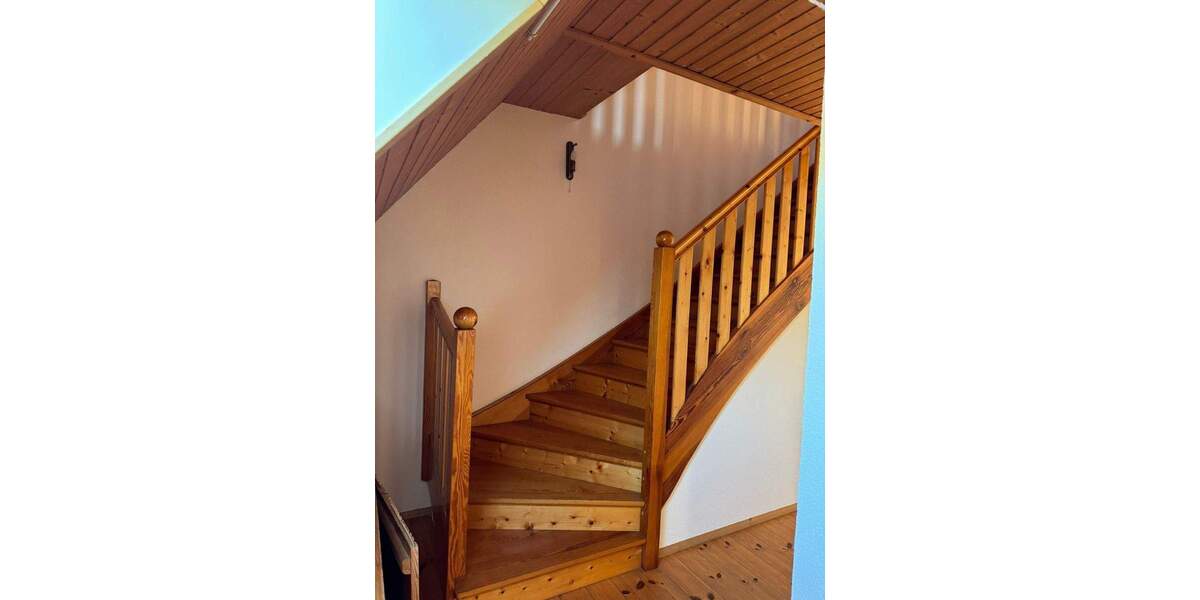 Einfamilienhaus Ostrau - 7 Zimmer, 248 m&sup2;, 380.000&euro; | Angebot:25768268