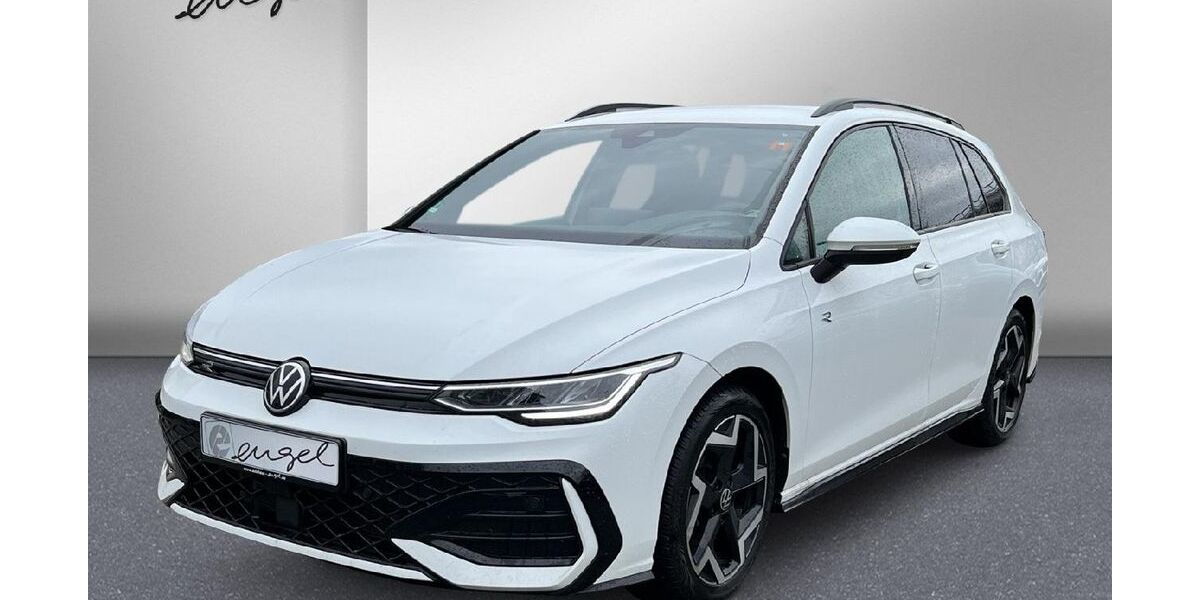 VW Golf 35.310 km 29.989 &euro; Wunsiedel 95632