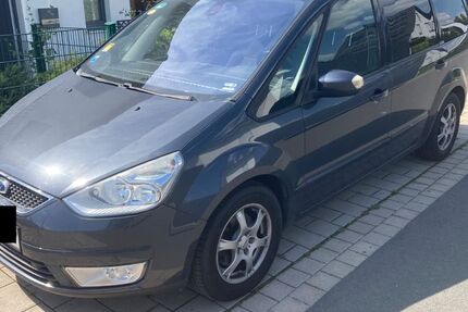 Ford Galaxy 215.000 km 3.500 &euro; Enger 32130