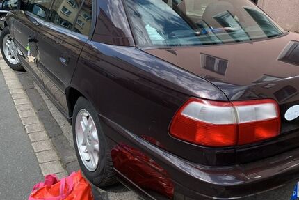 Opel Omega