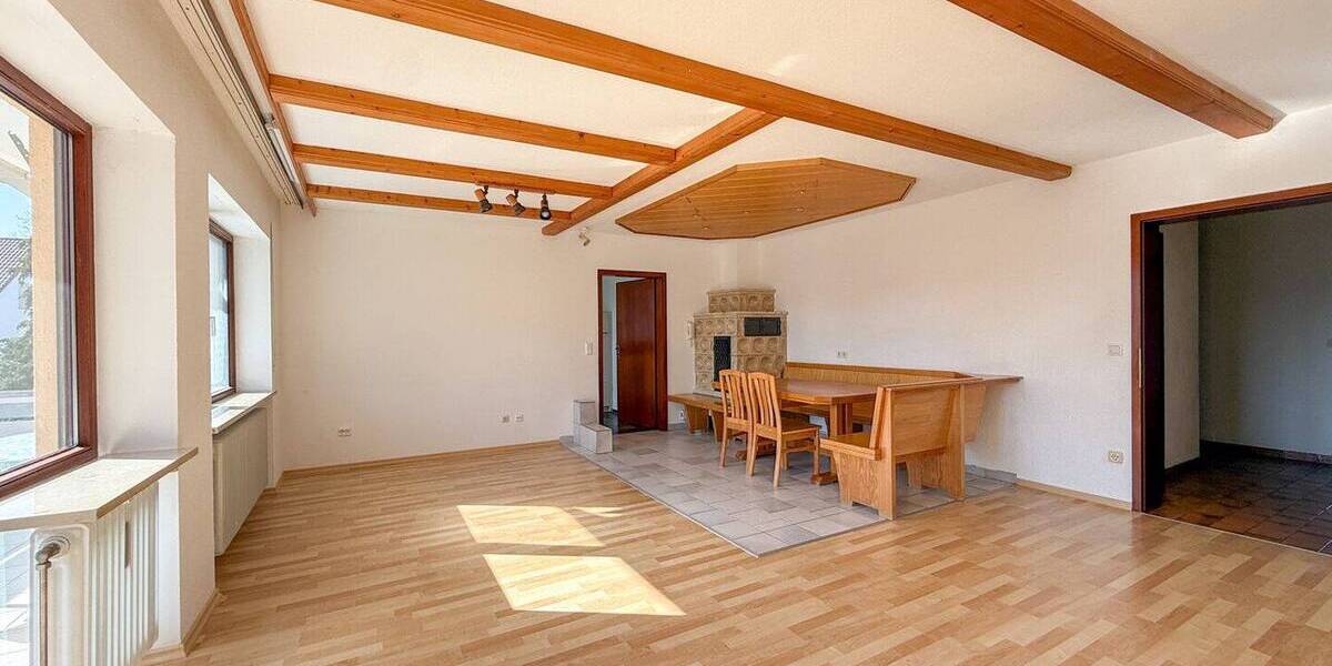 Etagenwohnung Nördlingen - 4 Zimmer, 102 m&sup2;, 295.000&euro; | Angebot:26117641